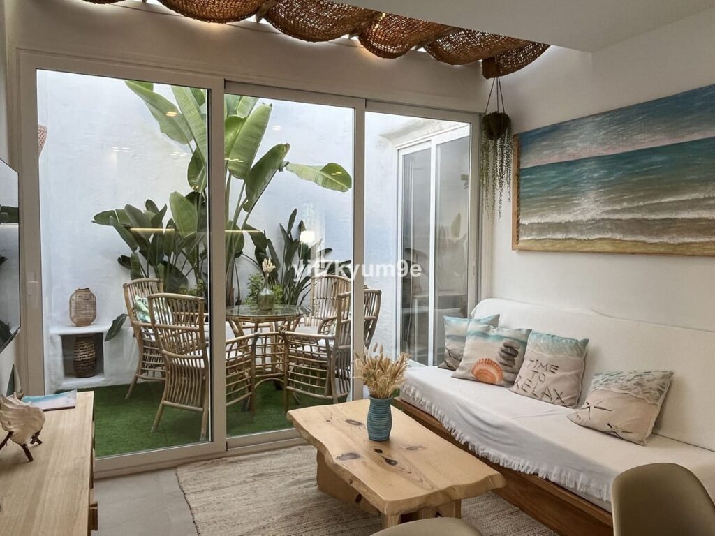 2-slaapkamer appartement aan het strand in Estepona met toeristische verhuurlicentie in Estepona - hoofdfoto