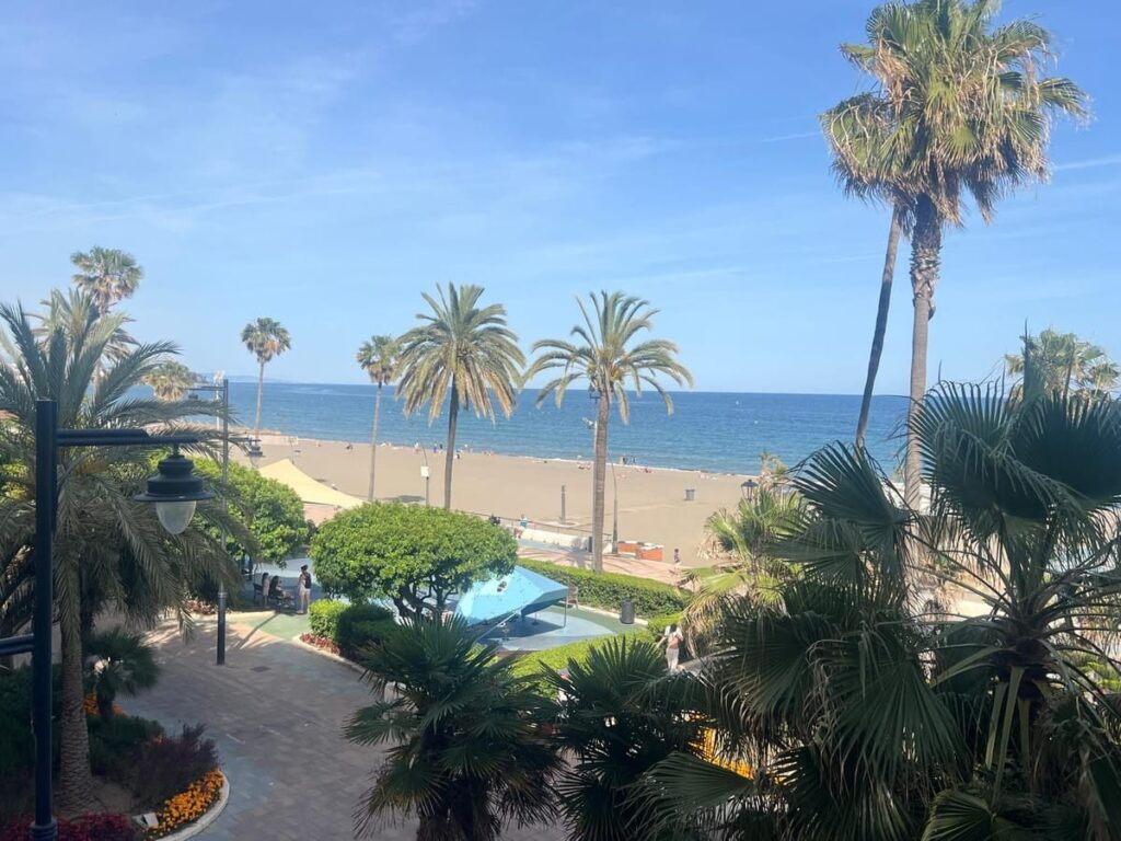 Exclusief 3-slaapkamer appartement aan de promenade van Estepona in Estepona - hoofdfoto