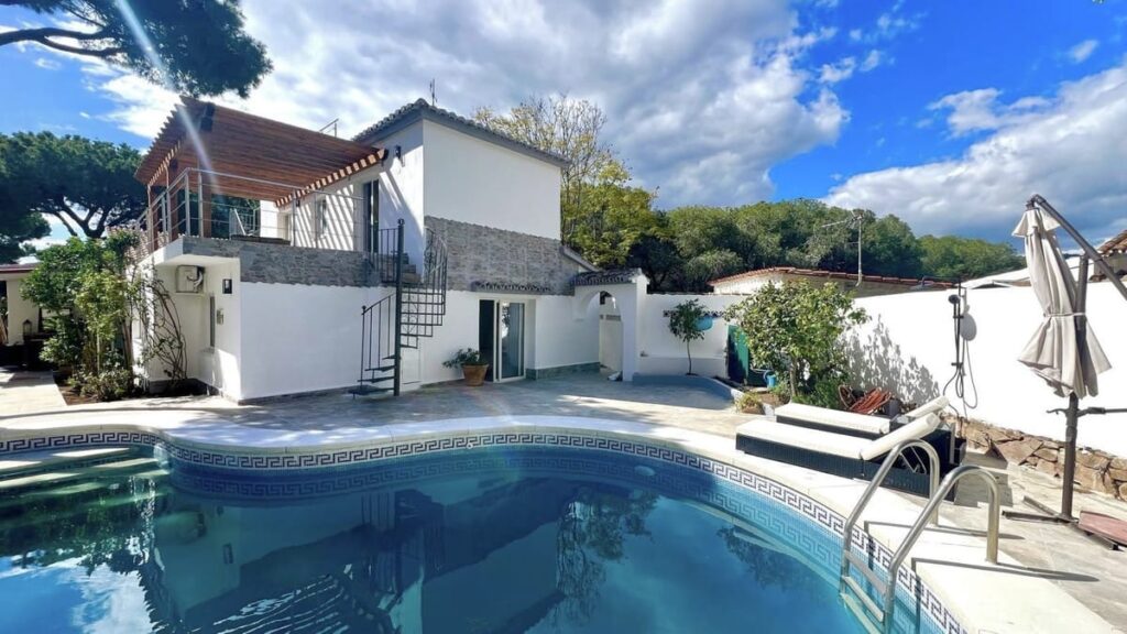 Villa met 4 slaapkamers in Elviria in Elviria - hoofdfoto