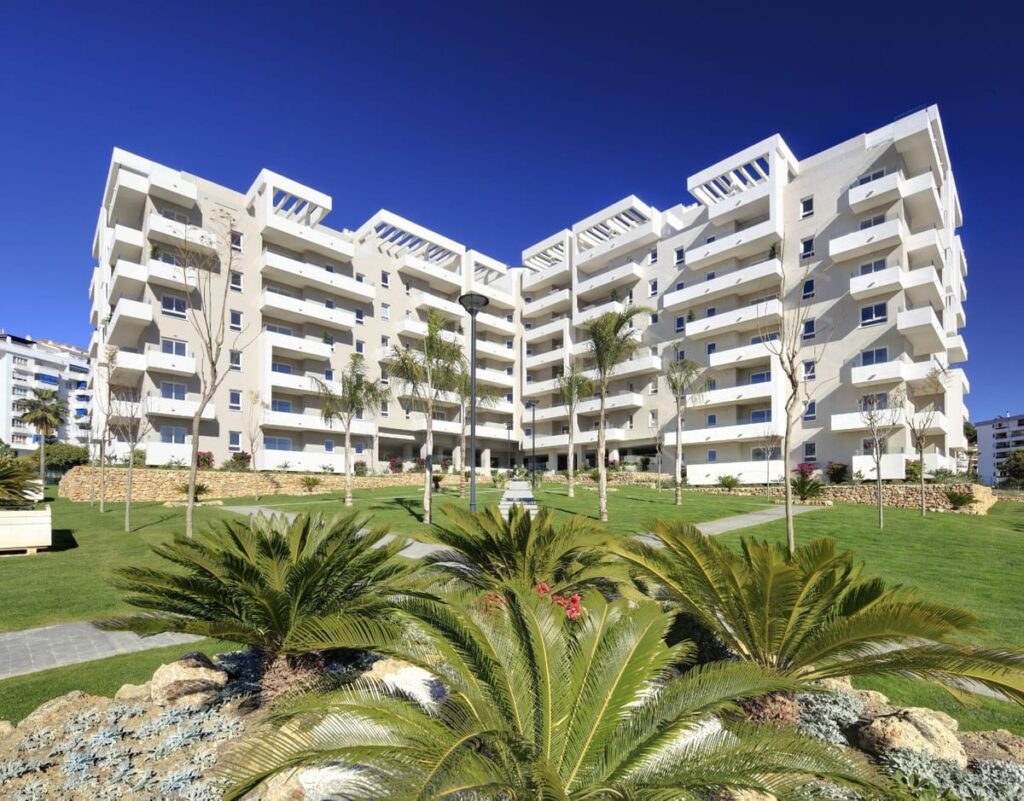 Drie-slaapkamer appartement in Nueva Andalucía in Nueva Andalucía - hoofdfoto