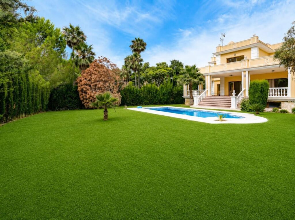 Villa met 4 slaapkamers in Hacienda Las Chapas, Marbella Oost in Hacienda Las Chapas - hoofdfoto