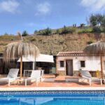 6-slaapkamer villa in Álora met volledig vergunde B&B