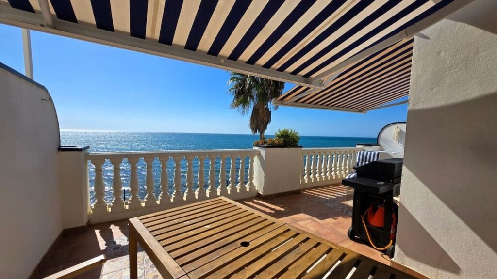 2-slaapkamer appartement aan het strand in Mijas Costa in Mijas Costa - hoofdfoto