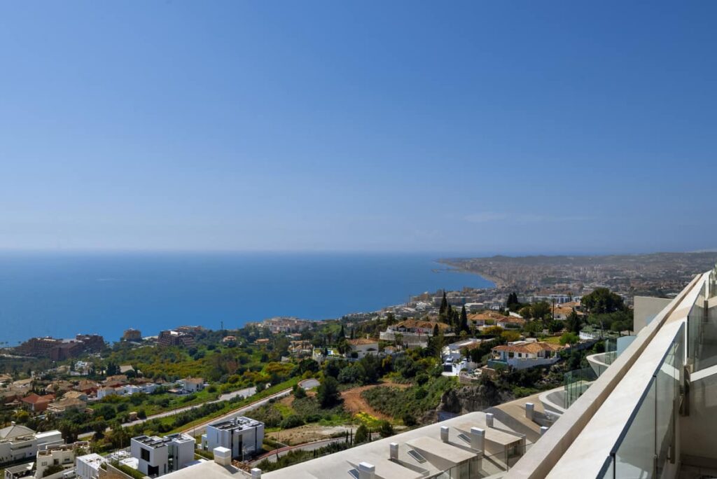 Drie slaapkamers duplex penthouse in Benalmádena in Benalmadena - hoofdfoto