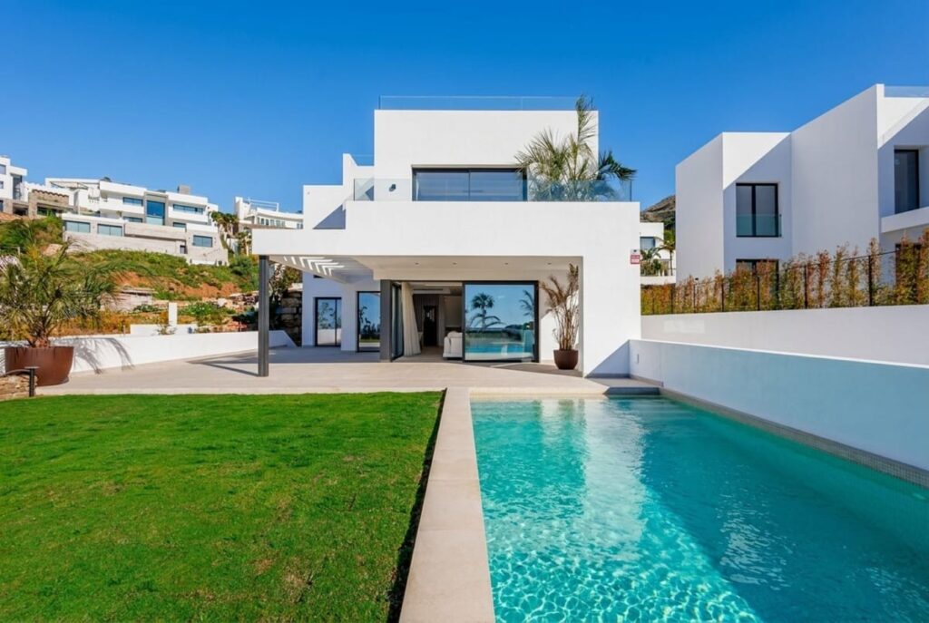 4-slaapkamervilla in Mijas met privézwembad en zeezicht in Mijas - hoofdfoto