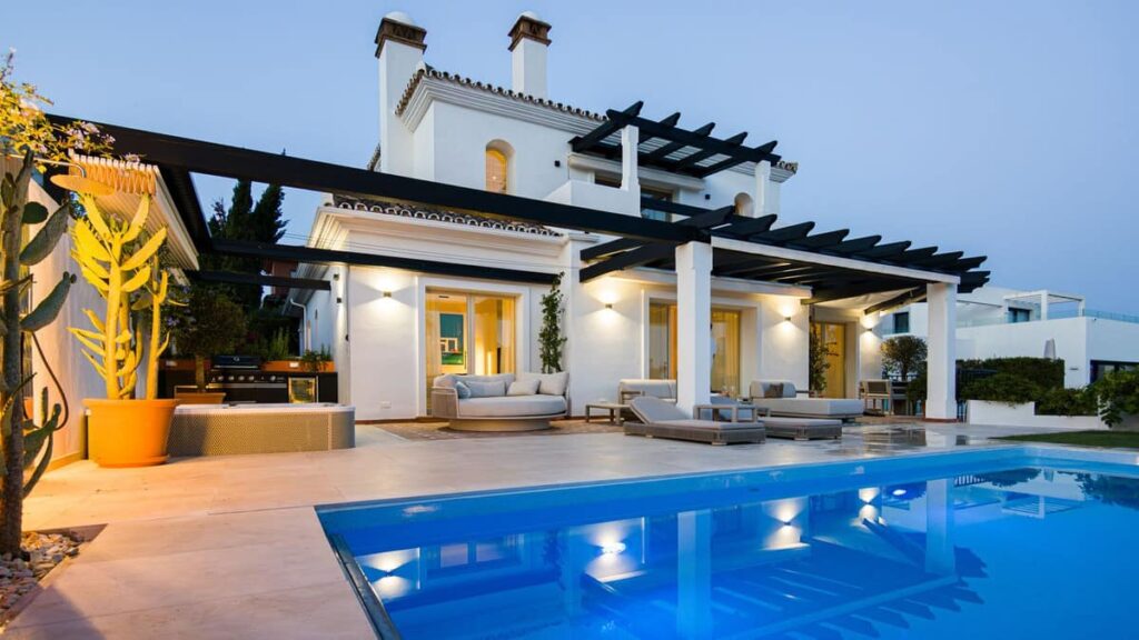 5-slaapkamer villa in Las Chapas, Marbella Oost in Las Chapas - hoofdfoto