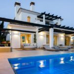 5 bedroom House in Las Chapas