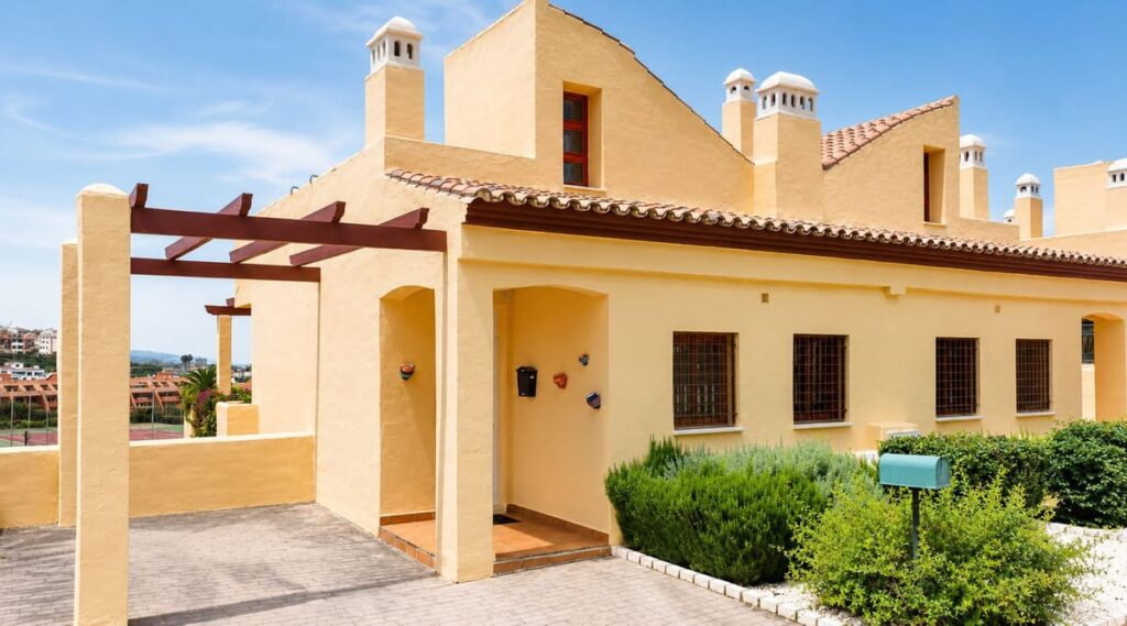 Charmante halfvrijstaande villa met 3 slaapkamers in Princesa Kristina, La Duquesa in La Duquesa - hoofdfoto