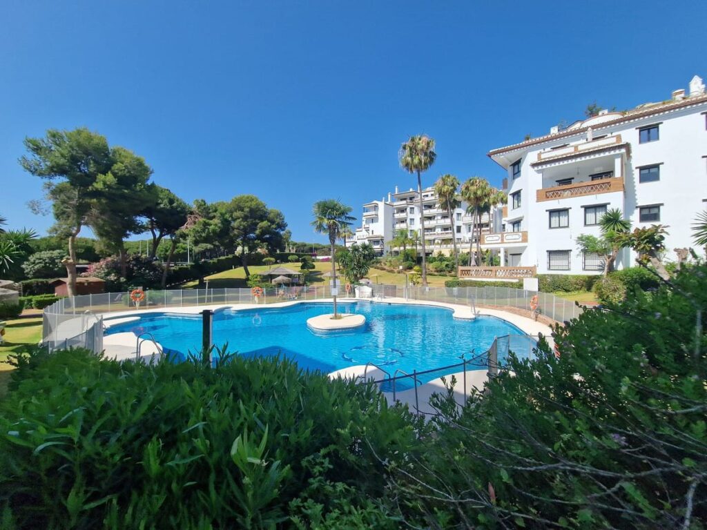 2 bedroom Apartment in Calahonda in Calahonda - hoofdfoto