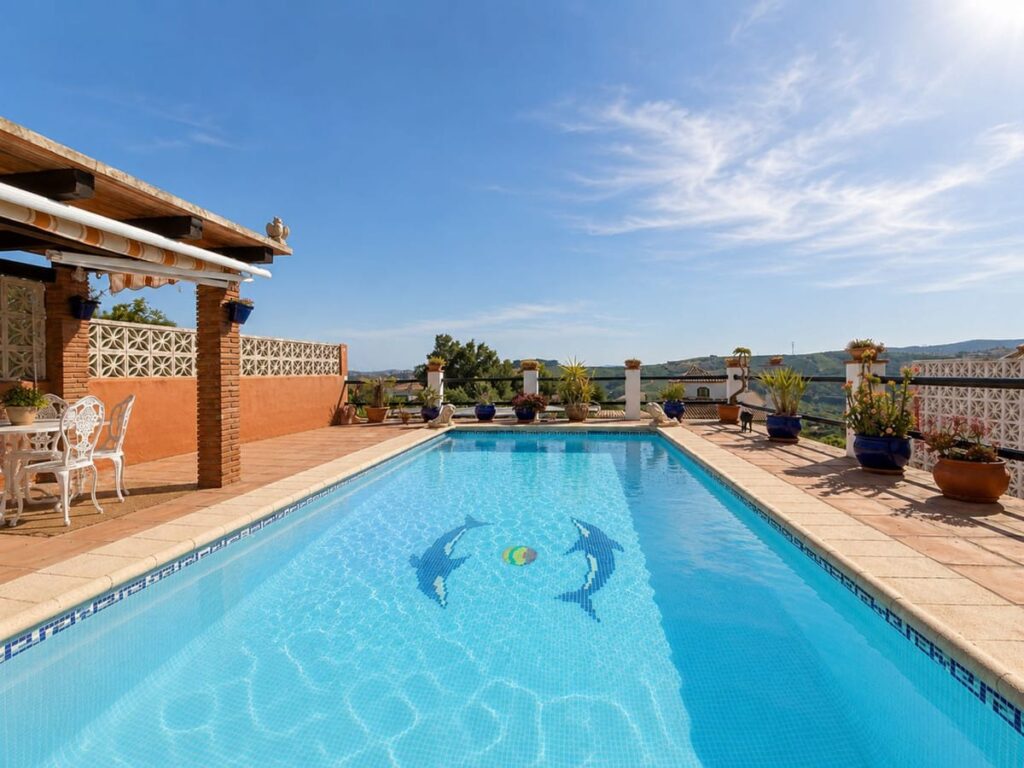 2-slaapkamer villa met zwembad in Manilva in Manilva - hoofdfoto