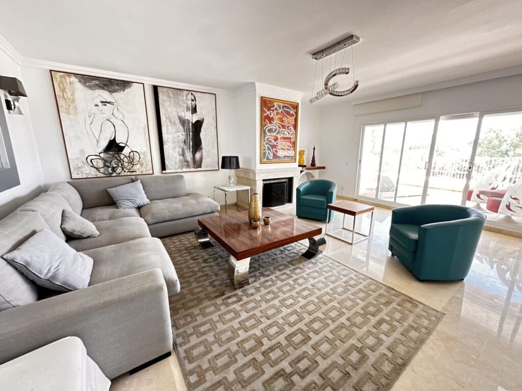 Exclusieve penthouse met 5 slaapkamers en privé zwembad op het dak in Marbella in Marbella - hoofdfoto