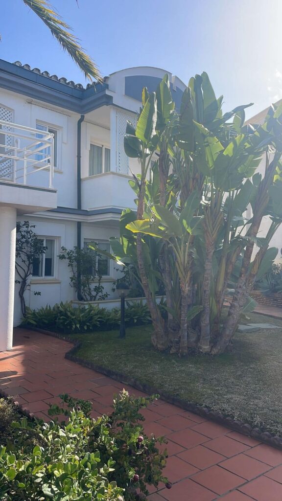 3-slaapkamer stadswoning aan het strand in Estepona in Estepona - hoofdfoto