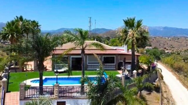 5-slaapkamer finca in Coín