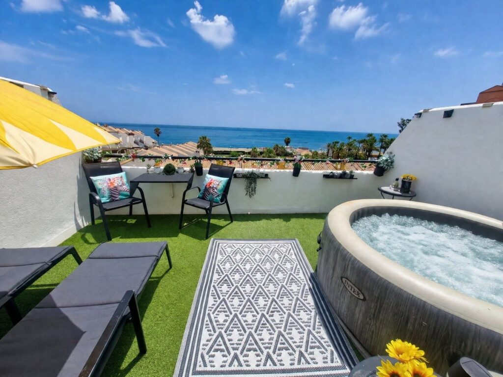 4-slaapkamer stadswoning aan het strand in Estepona in Estepona - hoofdfoto