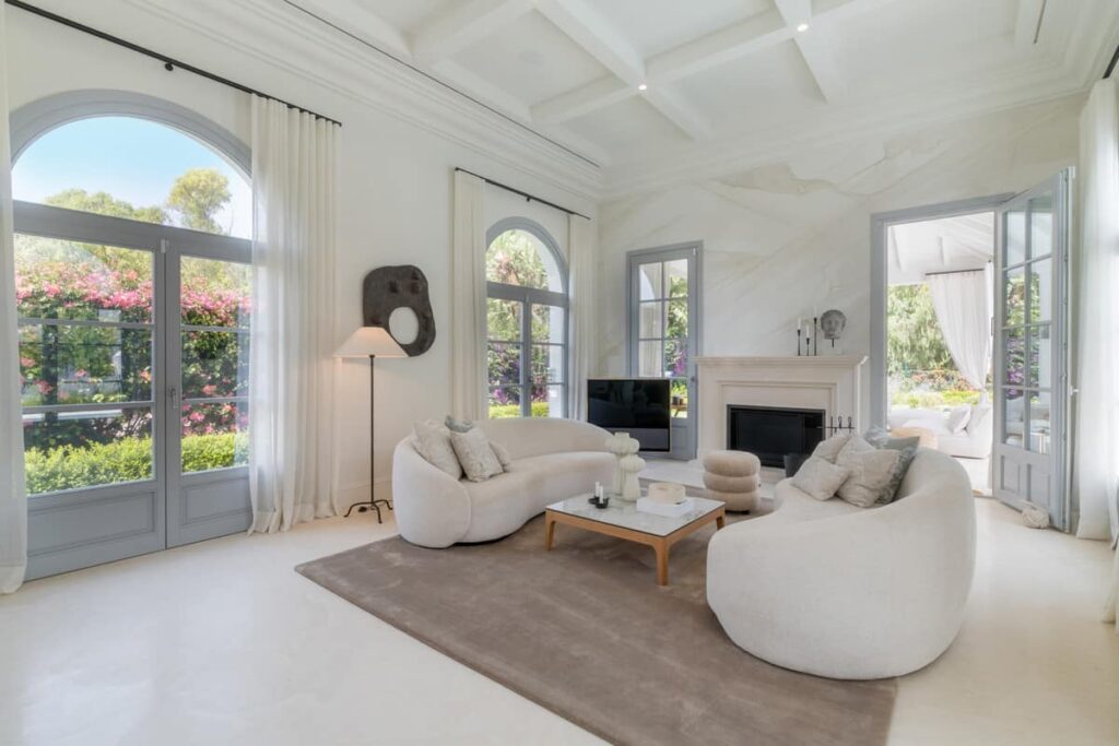 Villa Provence: Vijf-slaapkamer villa in Nueva Andalucía in Nueva Andalucía - hoofdfoto