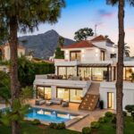 4 bedroom House in Nueva Andalucía