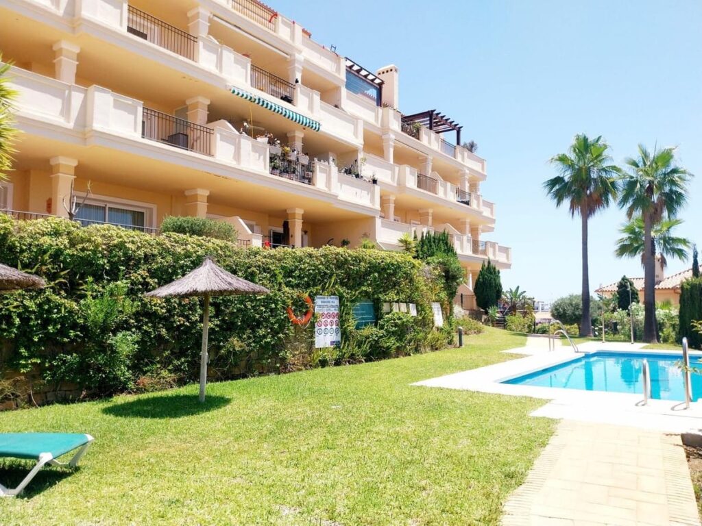 Prachtig 3-slaapkamerappartement met panoramisch zeezicht in Mijas Costa in Mijas Costa - hoofdfoto