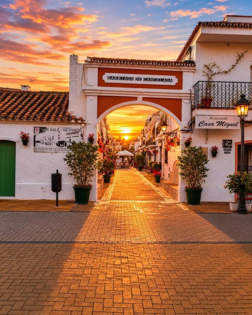 Authentiek Andalusisch dorpshuis met privé dakterras in het hart van Cancelada in Cancelada - hoofdfoto