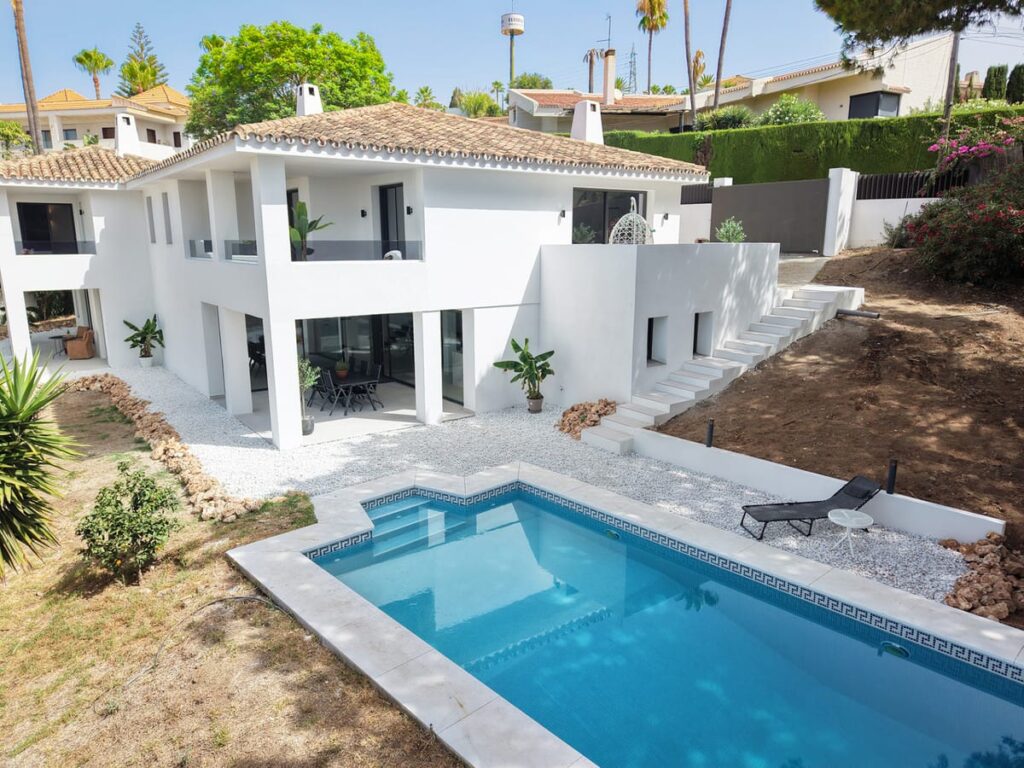 8-slaapkamer villa te koop in Elviria, Marbella in Elviria - hoofdfoto
