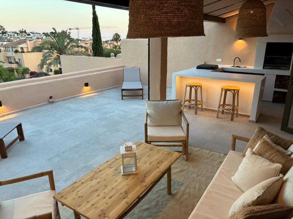 Penthouse in Estepona met 3 slaapkamers en 298 m² in Estepona - hoofdfoto