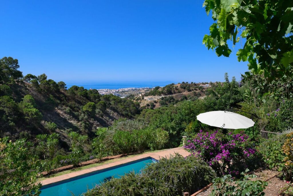 Villa met 3 slaapkamers in Estepona in Estepona - hoofdfoto