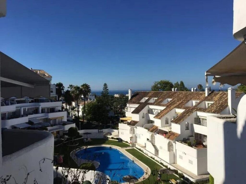 Drie-slaapkamer duplex penthouse in Nueva Andalucía in Nueva Andalucía - hoofdfoto