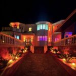 Estepona: 5-slaapkamer vrijstaande villa met panoramisch zeezicht