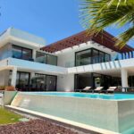 5 bedroom House in New Golden Mile