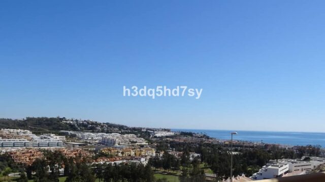 Duplex-appartement met 4 slaapkamers in La Cala de Mijas