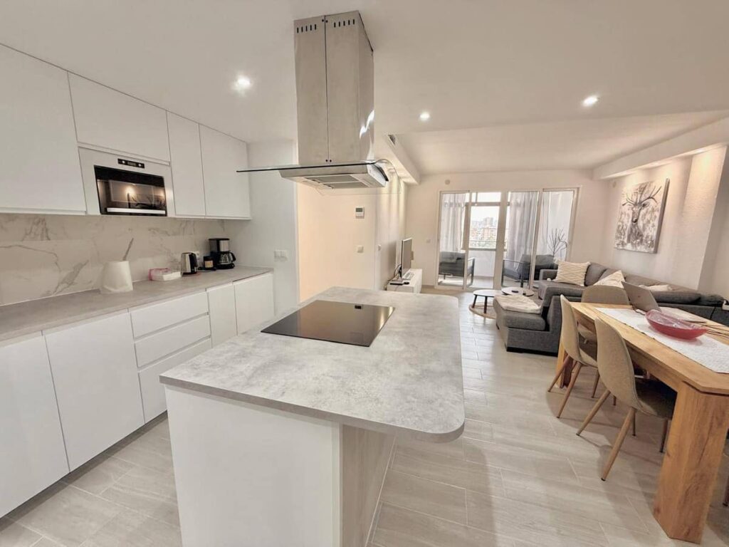 Drie-slaapkamer appartement in Fuengirola in Fuengirola - hoofdfoto