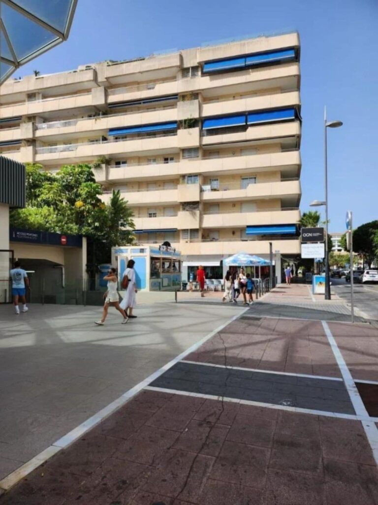 2-slaapkamer appartement in Puerto Banús met hoekterras en garage inbegrepen in Puerto Banús - hoofdfoto