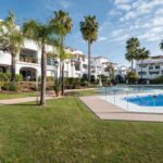 Drie-slaapkamer appartement aan het strand in Cortijo Blanco, San Pedro de Alcántara