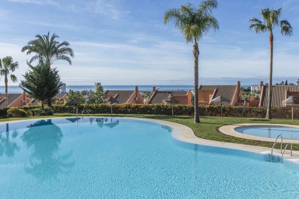 Ruim 1-slaapkamer appartement met zeezicht – Elviria, Marbella in Elviria - hoofdfoto