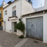 3-slaapkamer rijtjeshuis in Estepona – Oude Stad, privé garage en solarium