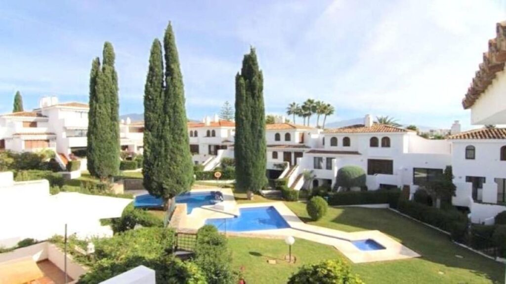 Huis met 3 slaapkamers in Estepona in Estepona - hoofdfoto