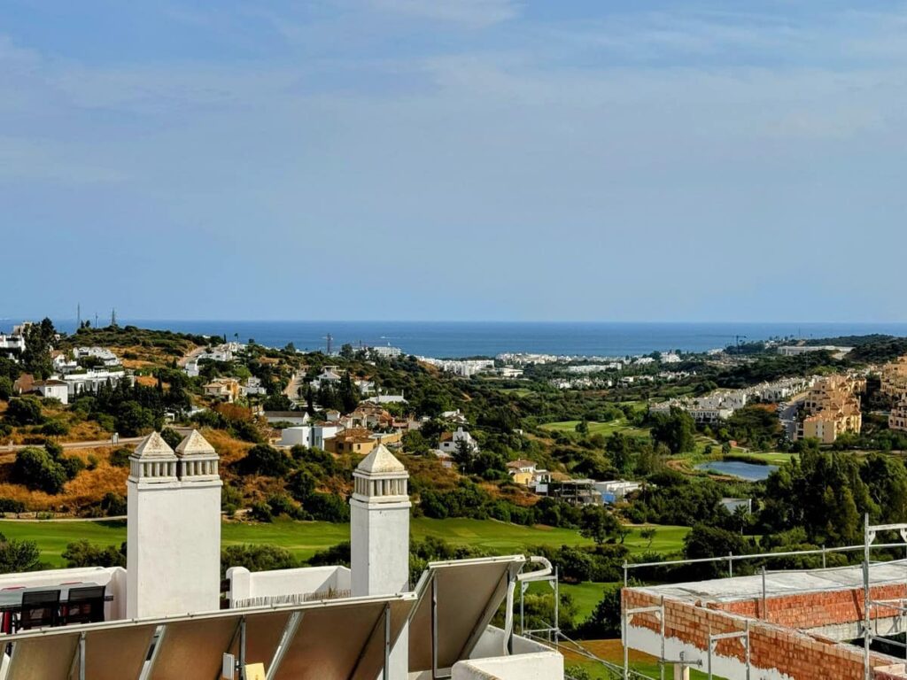 Hoekpenthouse met privé solarium in Valle Romano, Estepona in Estepona - hoofdfoto