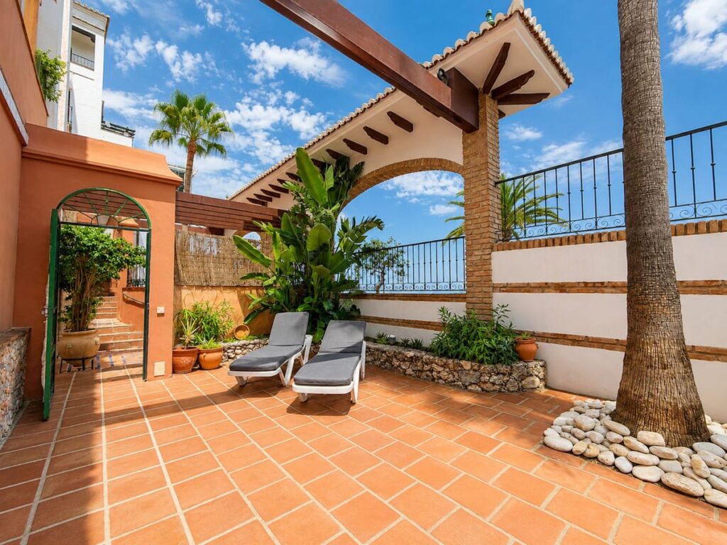 2-slaapkamer appartement in Frigiliana met toeristische vergunning en privé tuin in Frigiliana - hoofdfoto