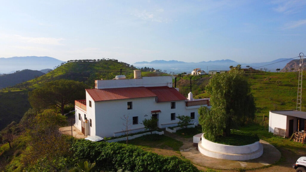 Finca met 6 slaapkamers in Pizarra in Pizarra - hoofdfoto