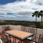 Penthouse met zeezicht in Estepona