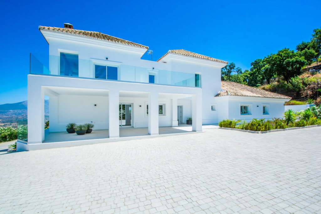 Villa met 4 slaapkamers in La Mairena in La Mairena - hoofdfoto