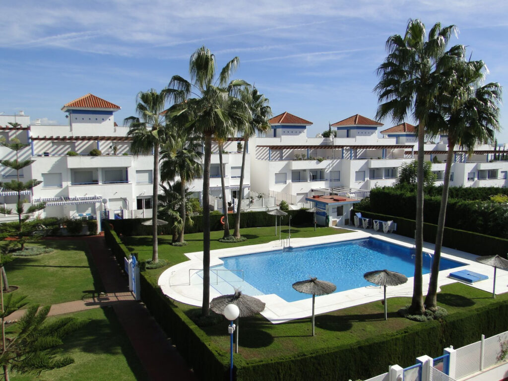 5-slaapkamer stadswoning in Bel Air, Estepona in Bel Air - hoofdfoto