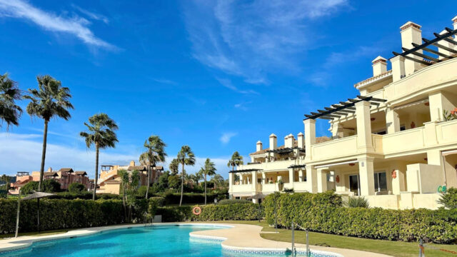 2-slaapkamerappartement in Casares Playa met toeristische licentie