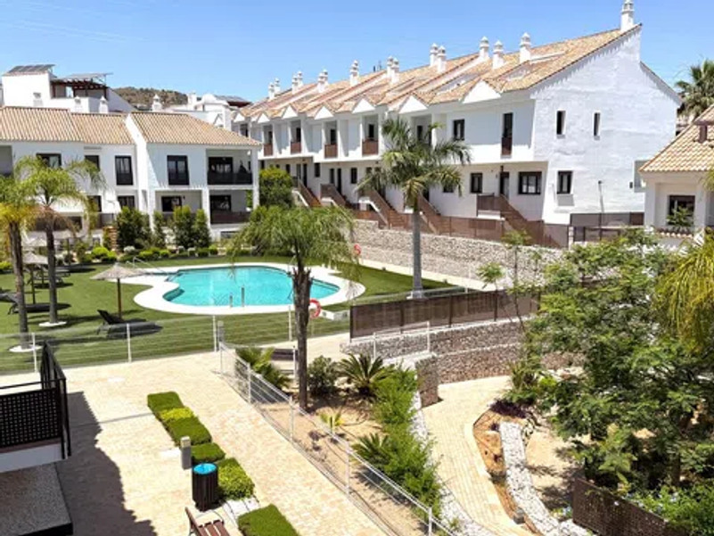 Drie slaapkamers stadswoning in Riviera del Sol in Riviera del Sol - hoofdfoto