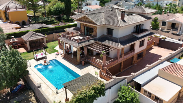 8-slaapkamer villa in Alhaurín de la Torre