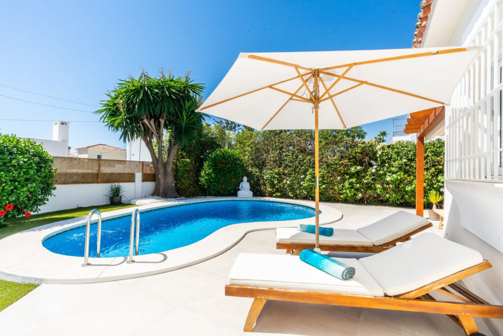 3-slaapkamer villa in Marbesa in Marbesa - hoofdfoto