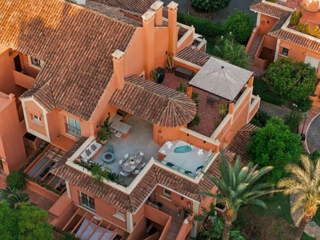 Luxe duplexpenthouse met 3 slaapkamers in Nueva Andalucía in Nueva Andalucía - hoofdfoto