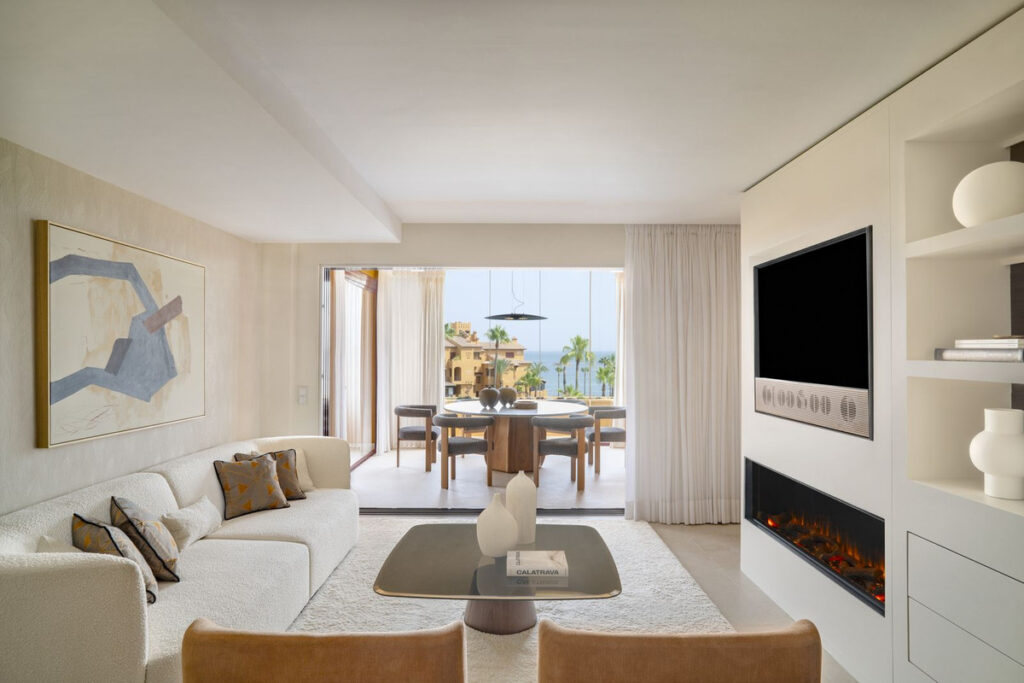 3 bedroom Apartment in New Golden Mile in New Golden Mile - hoofdfoto