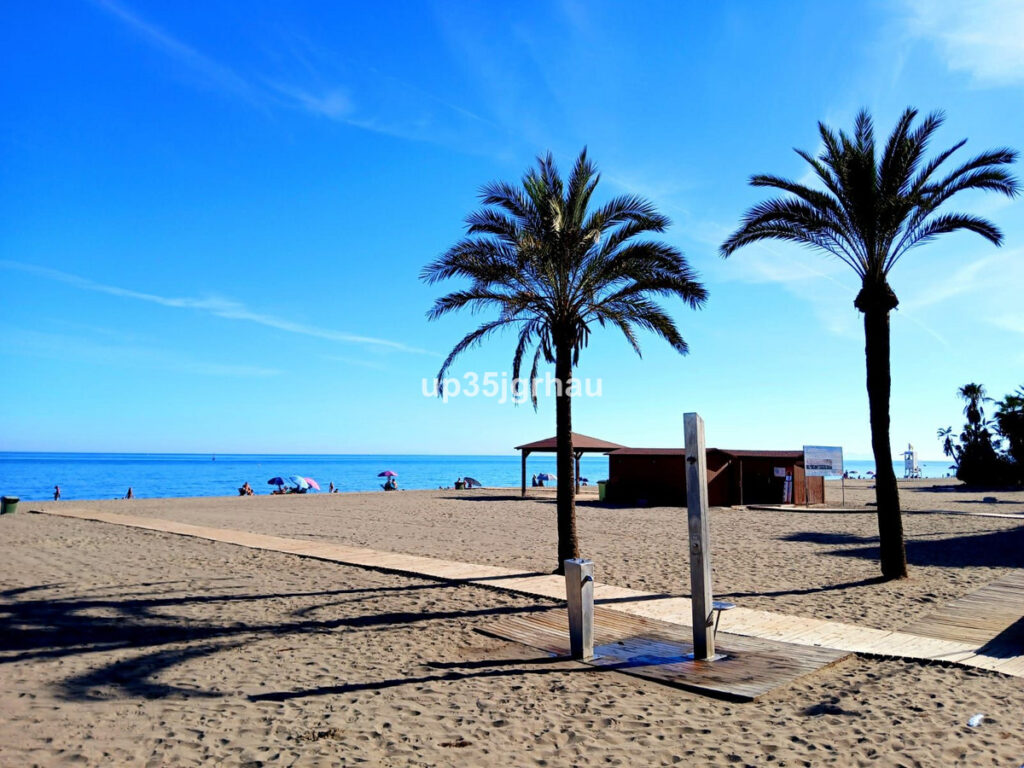 Appartement met 4 slaapkamers in Estepona in Estepona - hoofdfoto