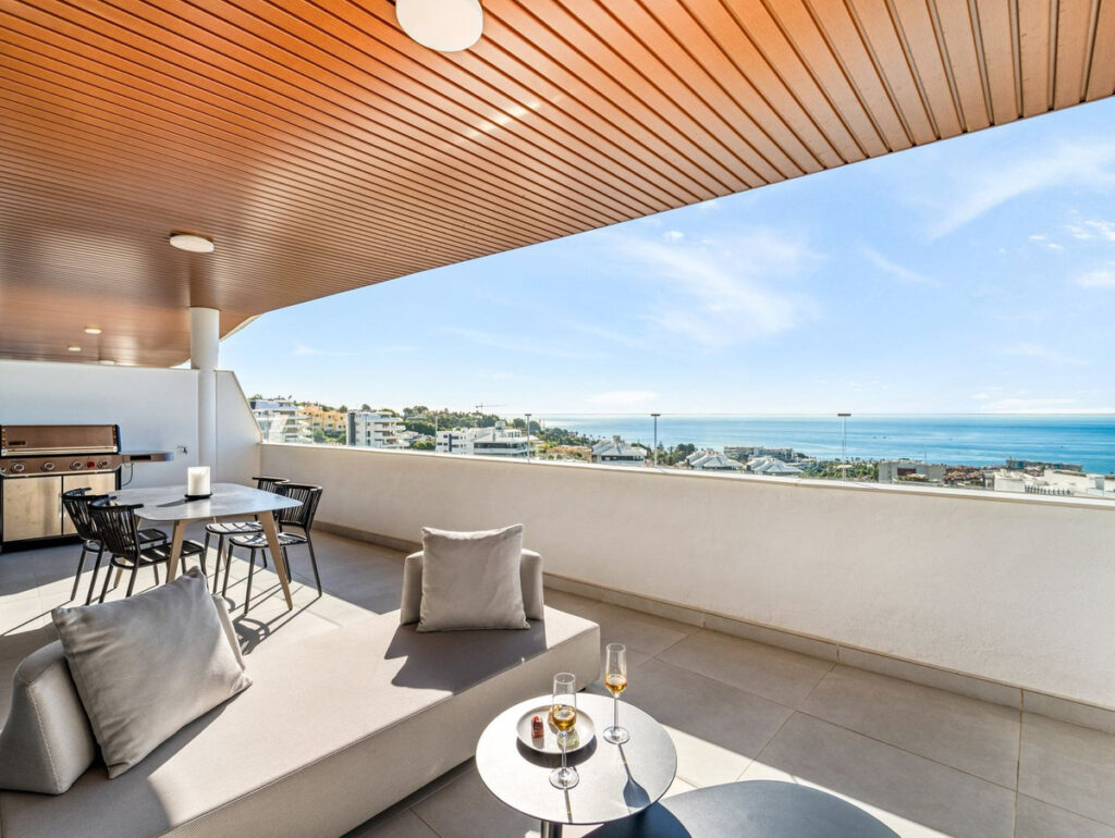 2-slaapkamer appartement met zeezicht in El Higuerón, Fuengirola in Fuengirola - hoofdfoto