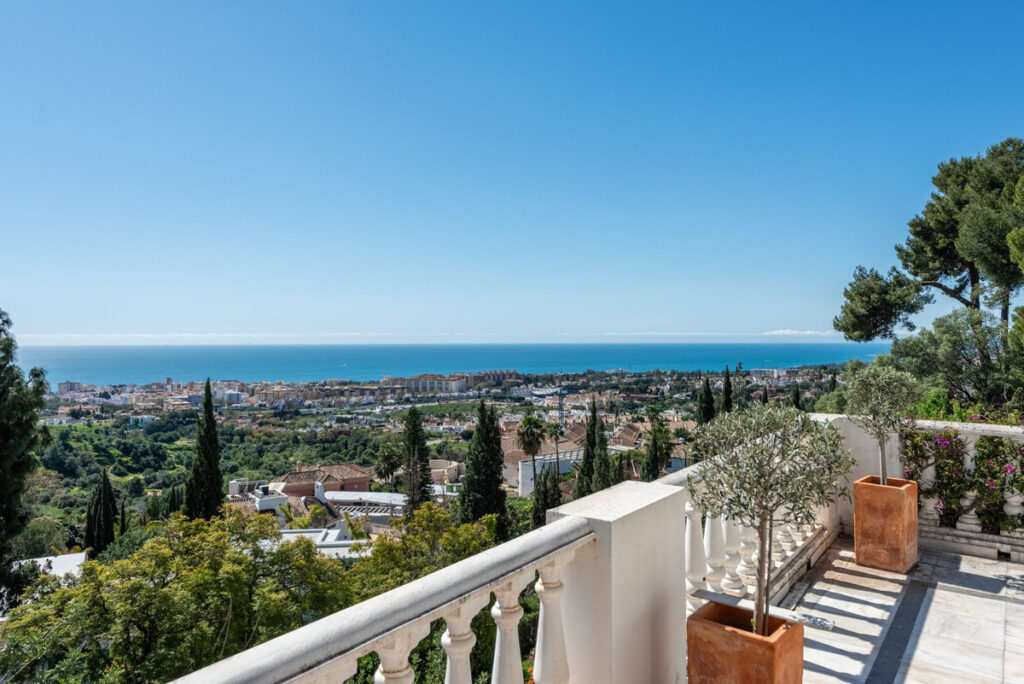5 bedroom House in Marbella in Marbella - hoofdfoto